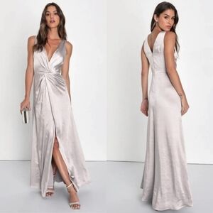 Lulus Perfect Refinement Grey Satin Sleeveless Pleated Maxi Dress M Formal Party